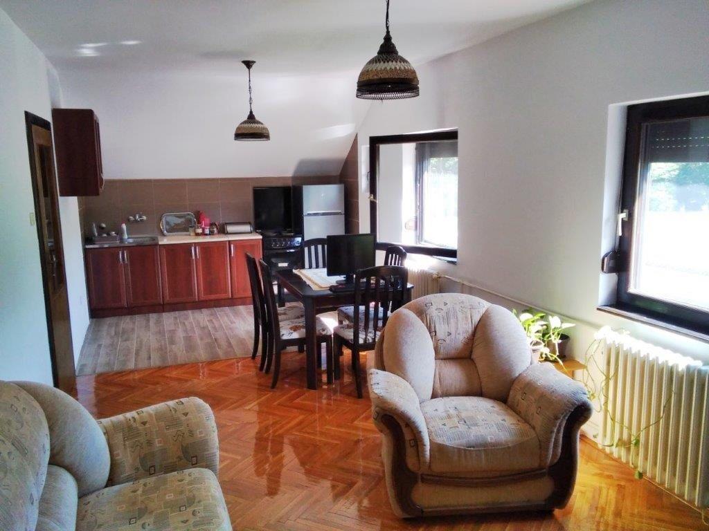 Koštunići  povoljno 3