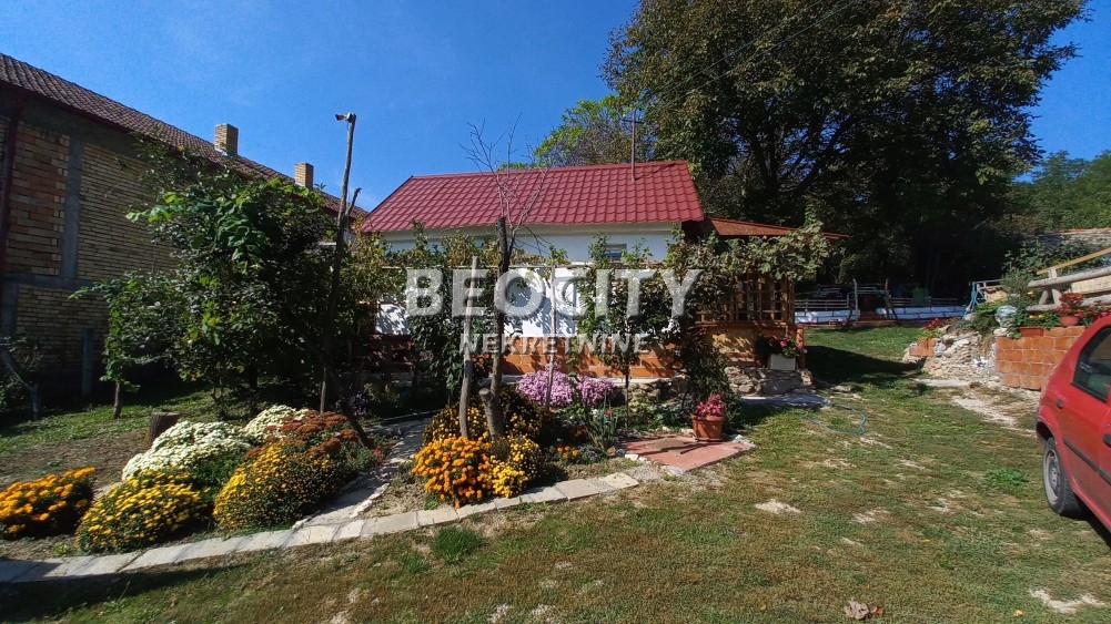 Jednosobna kuća, 42 m2, Fruška gora ID: 102618 3