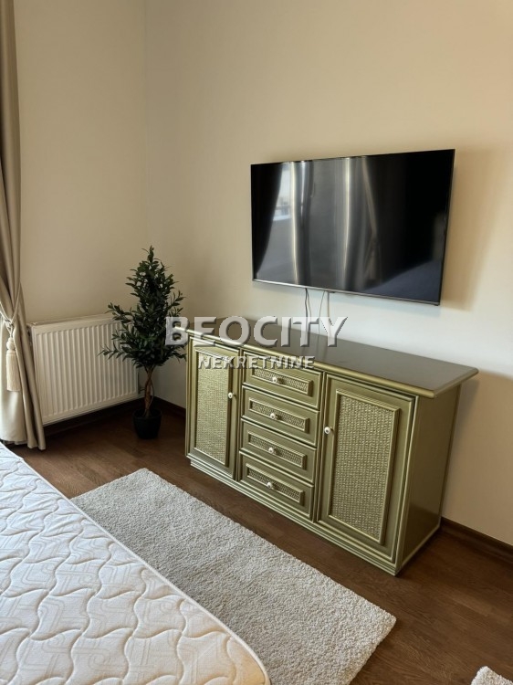 četvorosoban stan, 123 m2, Sajmište, Branka Bajića ID: 102560 8