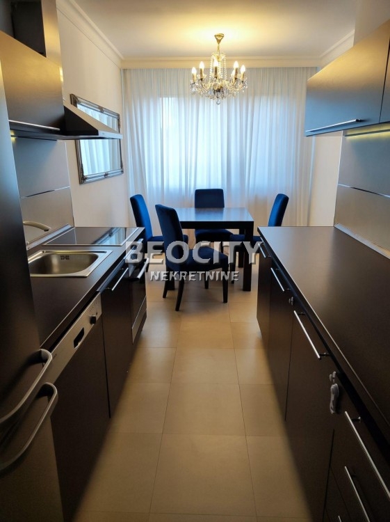 Dvosoban stan, 70 m2, Cvetni trg ID: 102608 9