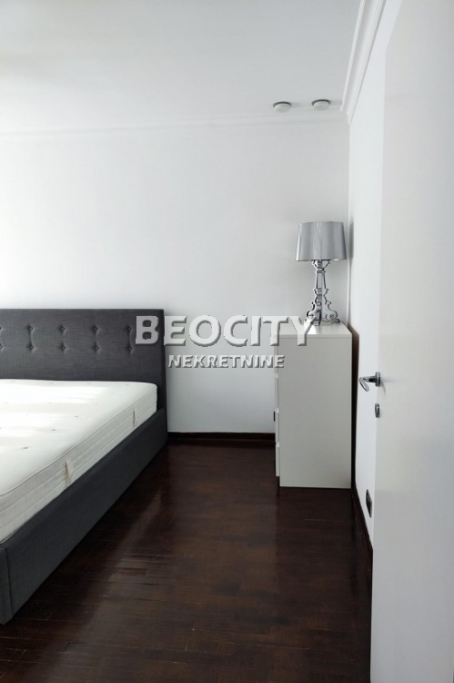 Dvosoban stan, 70 m2, Cvetni trg ID: 102608 14