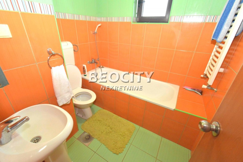 Kuća, 320 m2, Mladenovac, Učiteljska ID: 102621 17