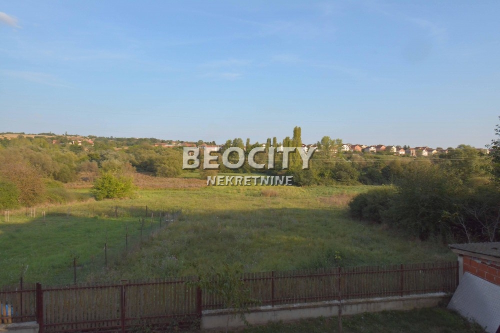 Plac, Mladenovac, Učiteljska ID: 102782 3