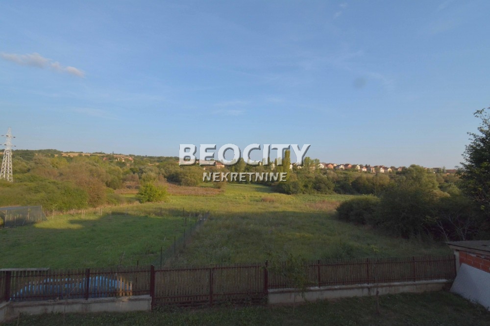 Plac, Mladenovac, Učiteljska ID: 102782 5