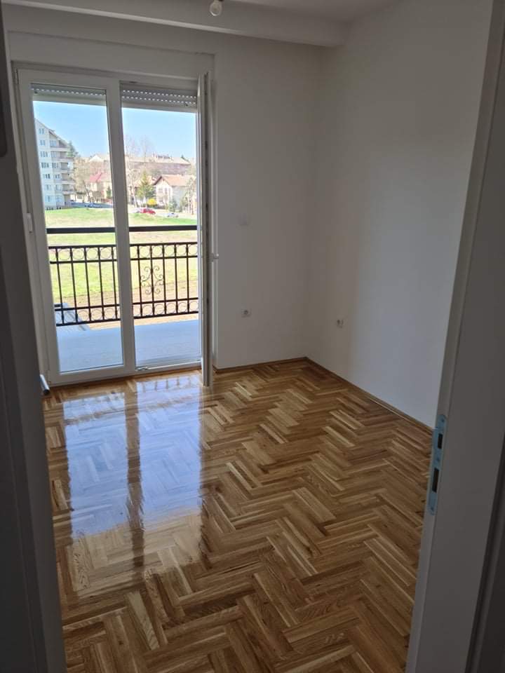 Dvoiposoban stan na prodaju  JNA 28  74 800   68m² 4