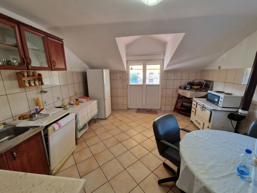 Golubovci  3 soban komforan stan u duži najam 3