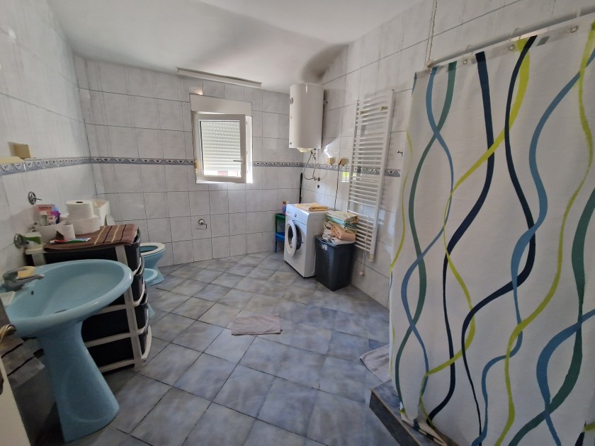 Golubovci  3 soban komforan stan u duži najam 4