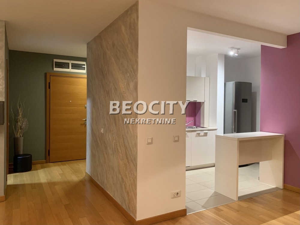 Trosoban stan, 82 m2, Vračar ID: 102909 3