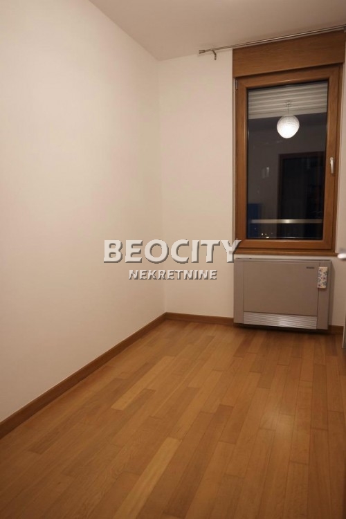 Trosoban stan, 82 m2, Vračar ID: 102909 11