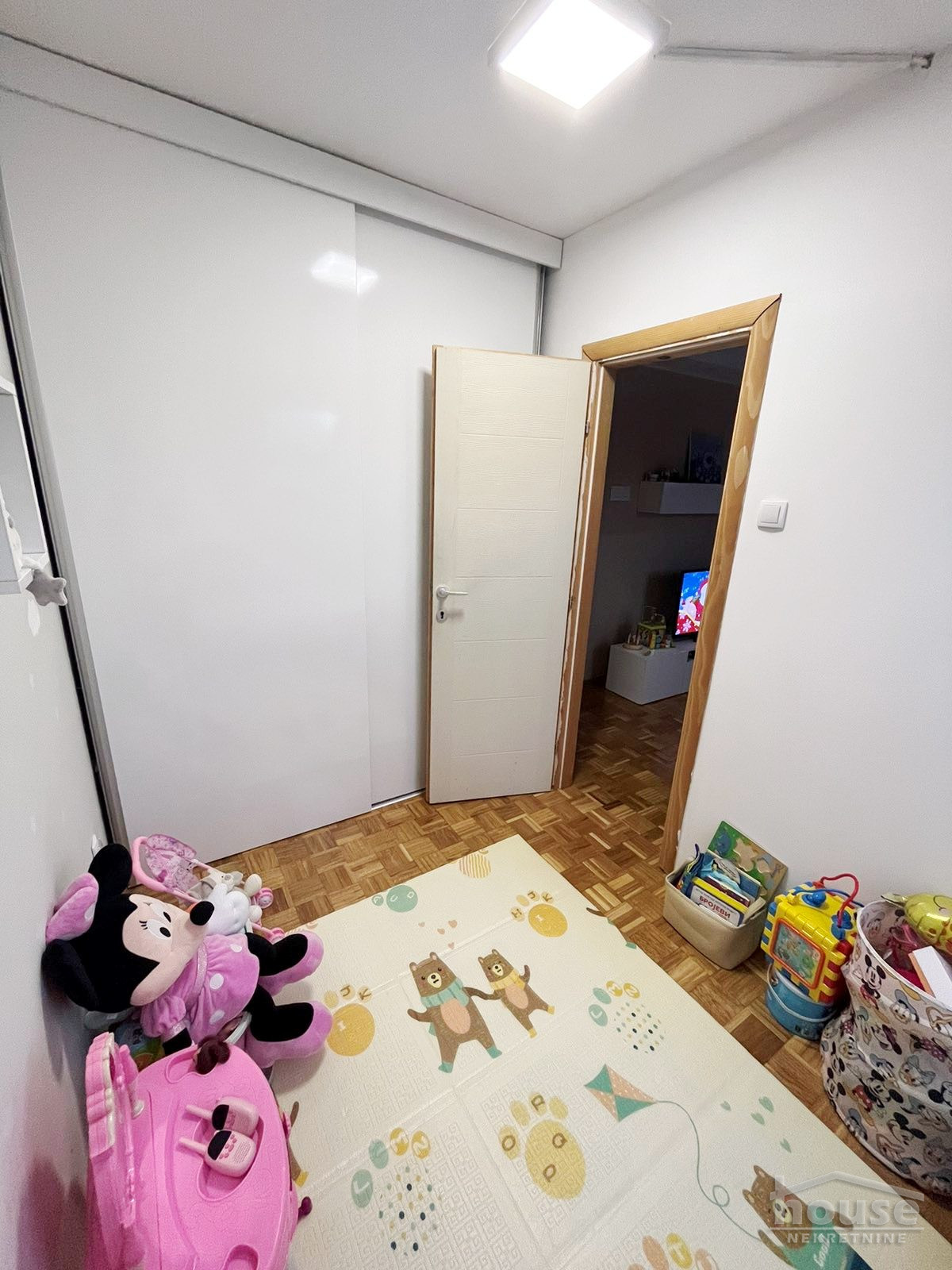 Stan,NOVI SAD,NOVO NASELJE 38m2,86520€ , ID: 1059955 9