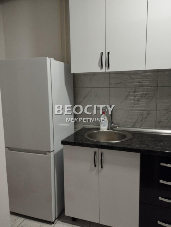 Dvosoban stan, 50 m2, Podbara, Jug Bogdana ID: 103094 5