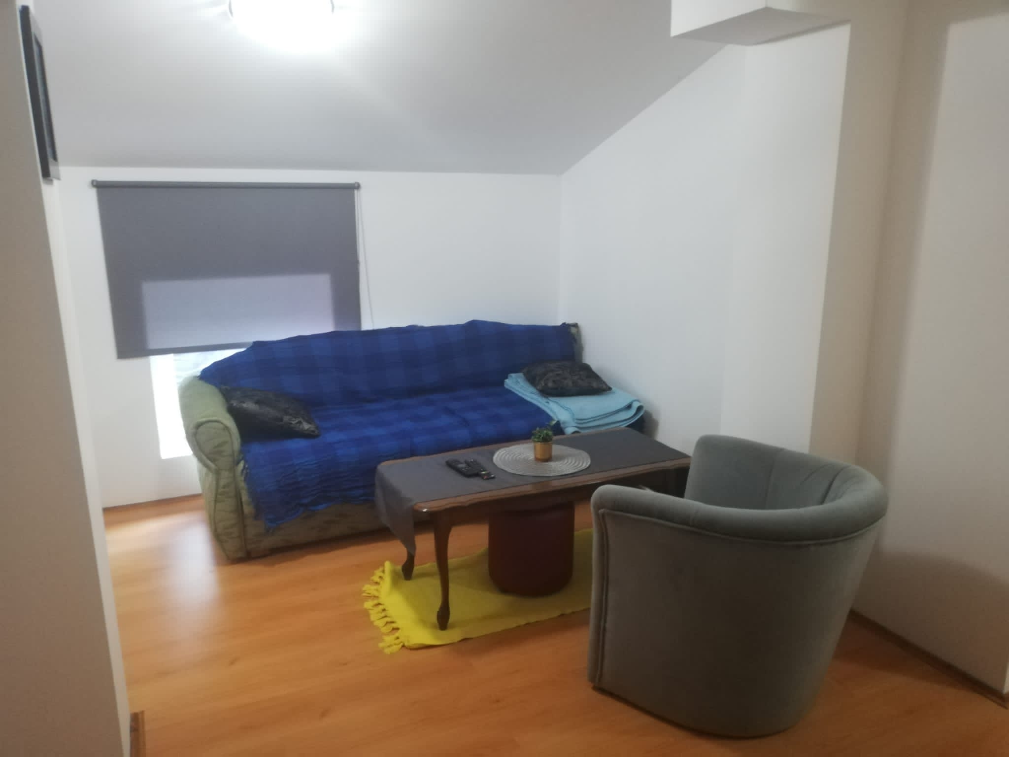 Nov stan u kući  45m²  sa zasebnim ulazom na 1 spratu  namesten i odmah useljiv  idealan za studente  3