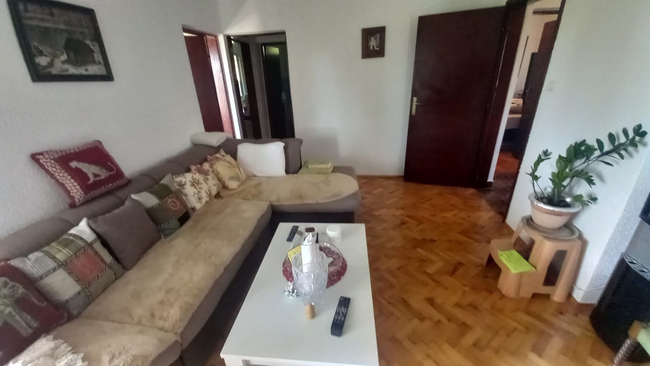 Bar  Ilino  kuća 410m2 3