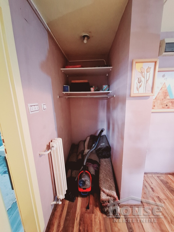 Stan,NOVI SAD,BULEVAR 92m2,154500€ , ID: 1058716 19