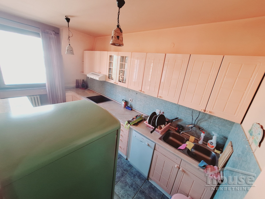 Stan,NOVI SAD,BULEVAR 92m2,154500€ , ID: 1058716 7