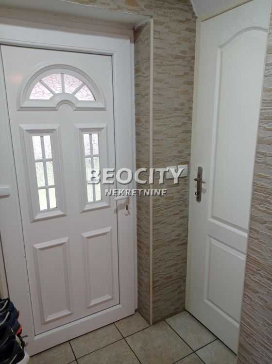 Petosobna kuća, 181 m2, Slana bara, Klisanski put ID: 103074 16