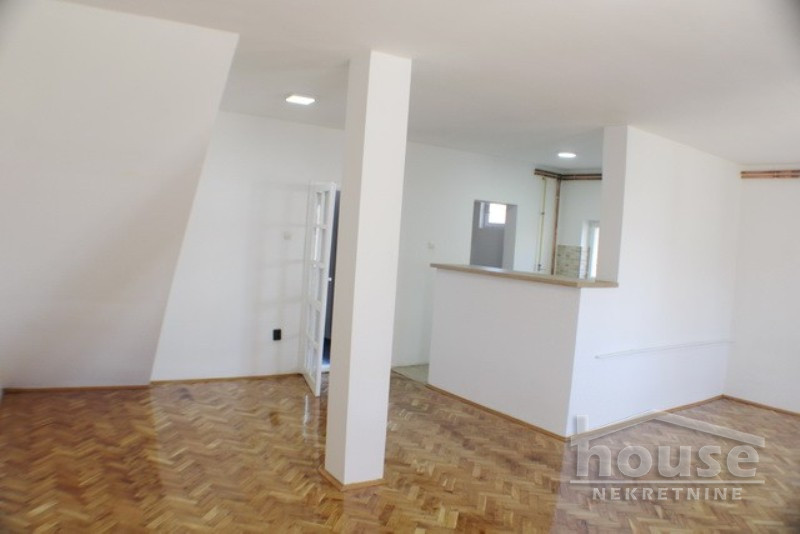 Kuće,NOVI SAD,SALAJKA 200m2,800€ , ID: 9113641 5