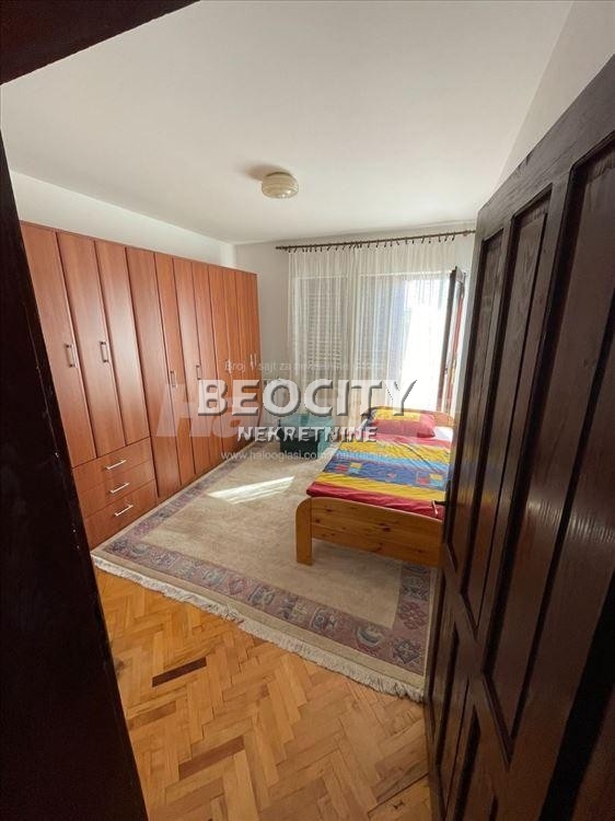 Petosobna kuća, 300 m2, Veternik, Isidore Sekulić ID: 77485 5