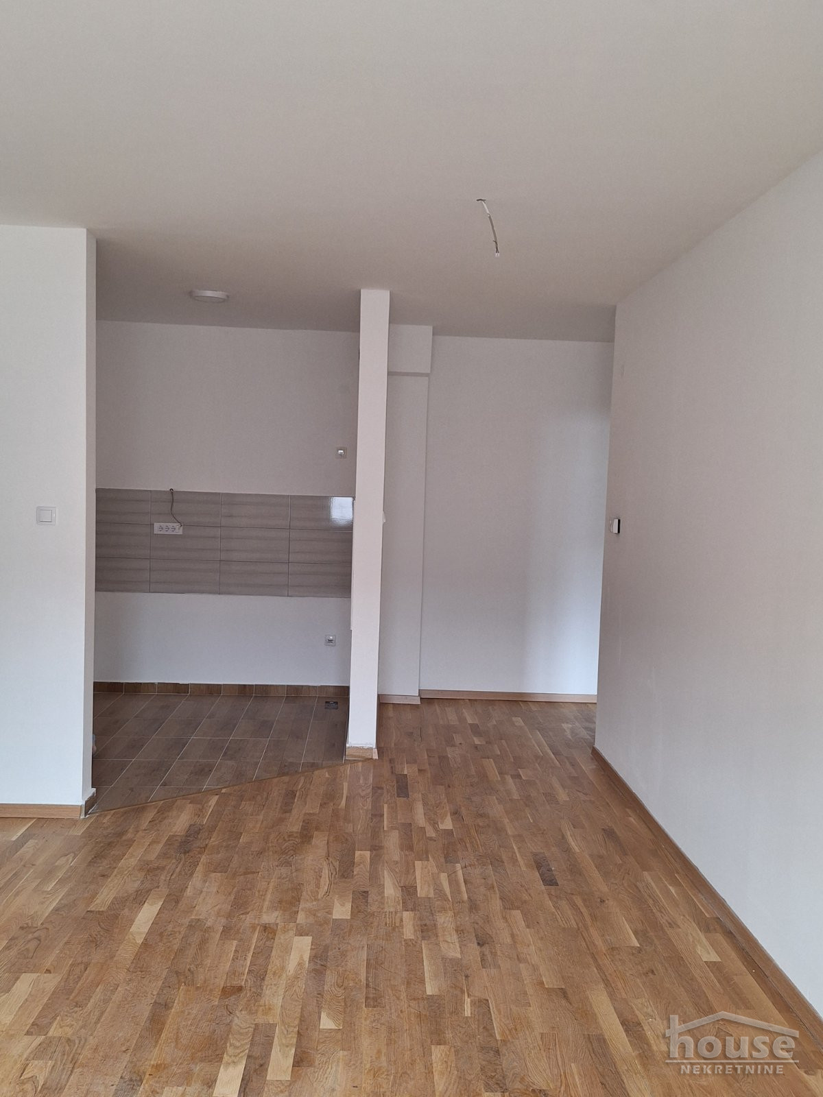 Stan,PETROVARADIN,CENTAR 69m2,144200€ , ID: 1059861 12