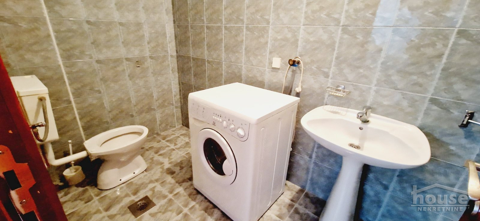 Stan,NOVI SAD,CENTAR 88m2,128750€ , ID: 1059962 36