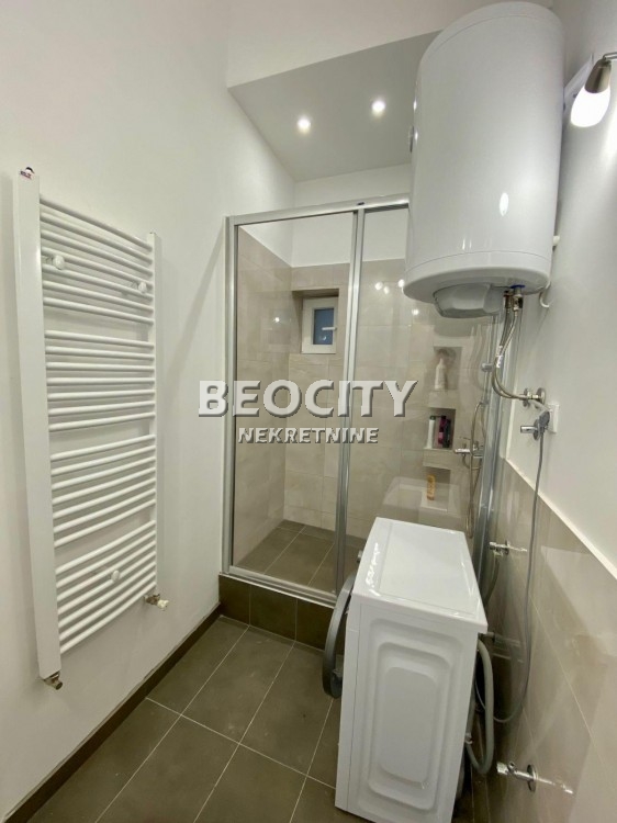 četvorosobna kuća, 198 m2, Rotkvarija, Lukijana Mušickog ID: 102011 21