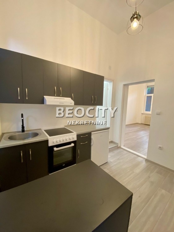 četvorosobna kuća, 198 m2, Rotkvarija, Lukijana Mušickog ID: 102011 3