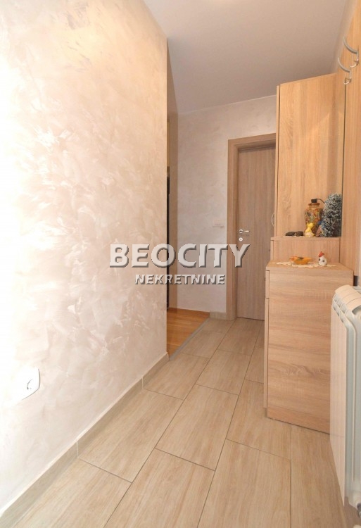 Dvosoban stan, 32 m2, Ledine, Valtrovićeva ID: 85930 11