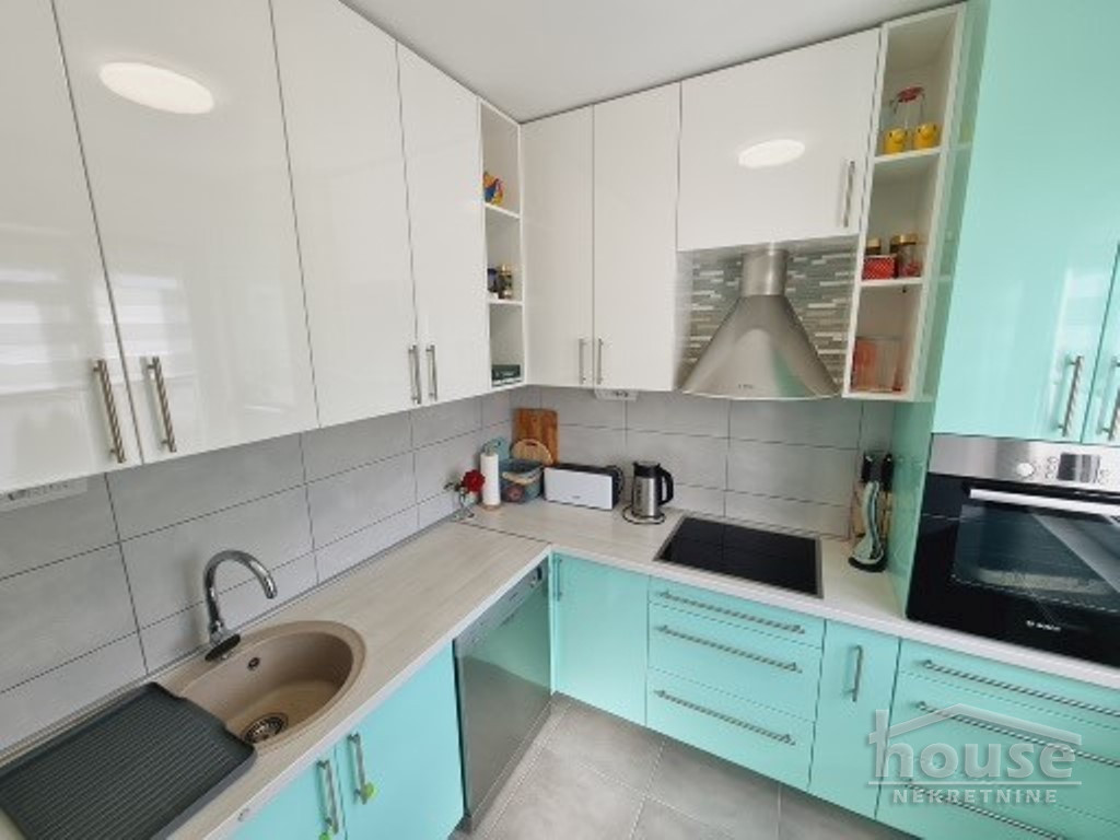 Stan,NOVI SAD,TELEP 70m2,195700€ , ID: 1060015 6