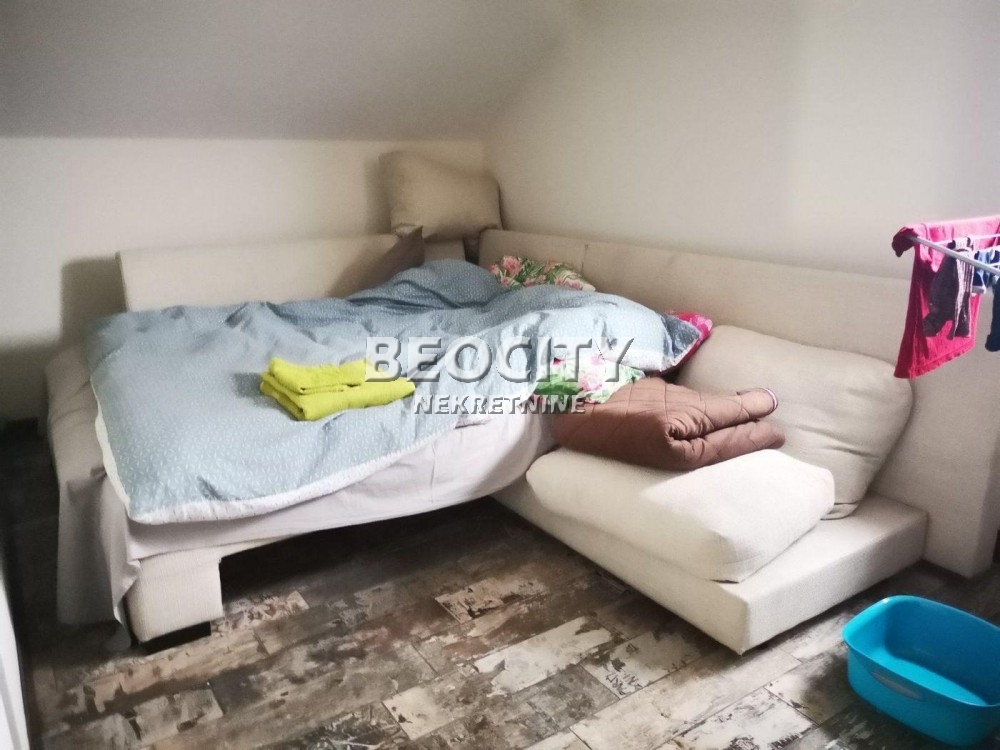 Kuća, 370 m2, Adice ID: 90611 13