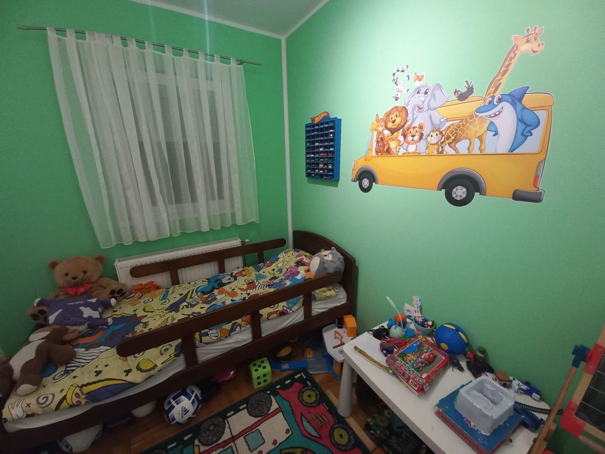 Savršen raspored   porodični stan   bliže Telepu 5