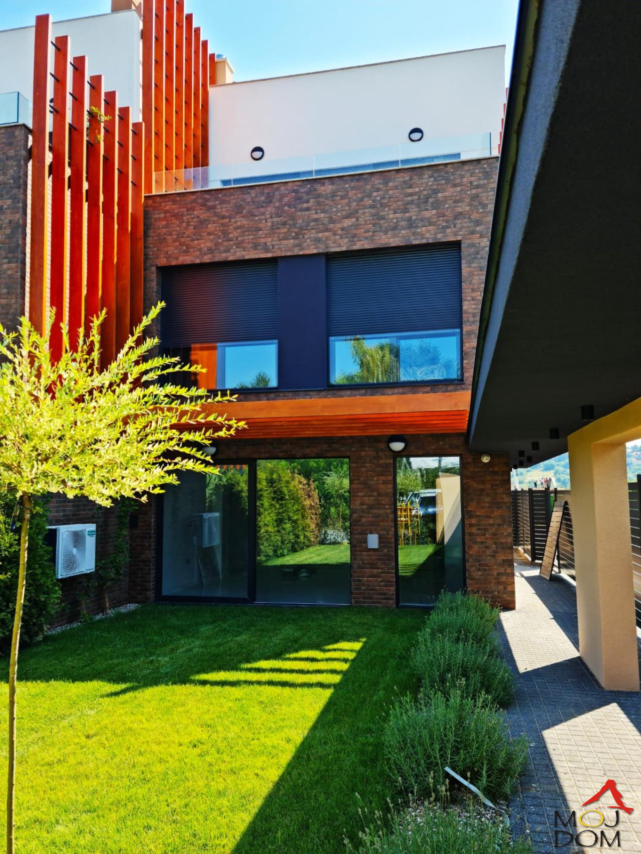 Stan,SREMSKA KAMENICA,POPOVICA,kv: 181, € 515000, ID: 1027254 2