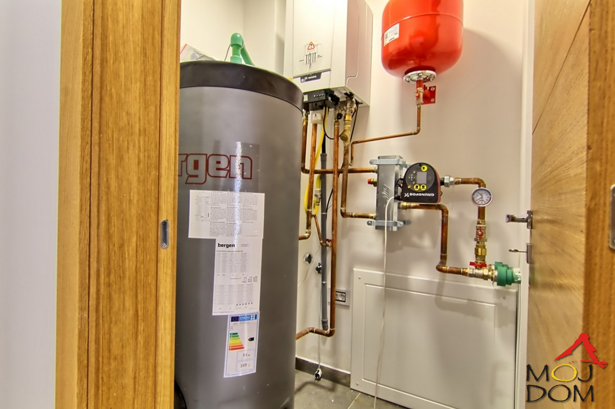 Stan,SREMSKA KAMENICA,POPOVICA,kv: 181, € 515000, ID: 1027254 37