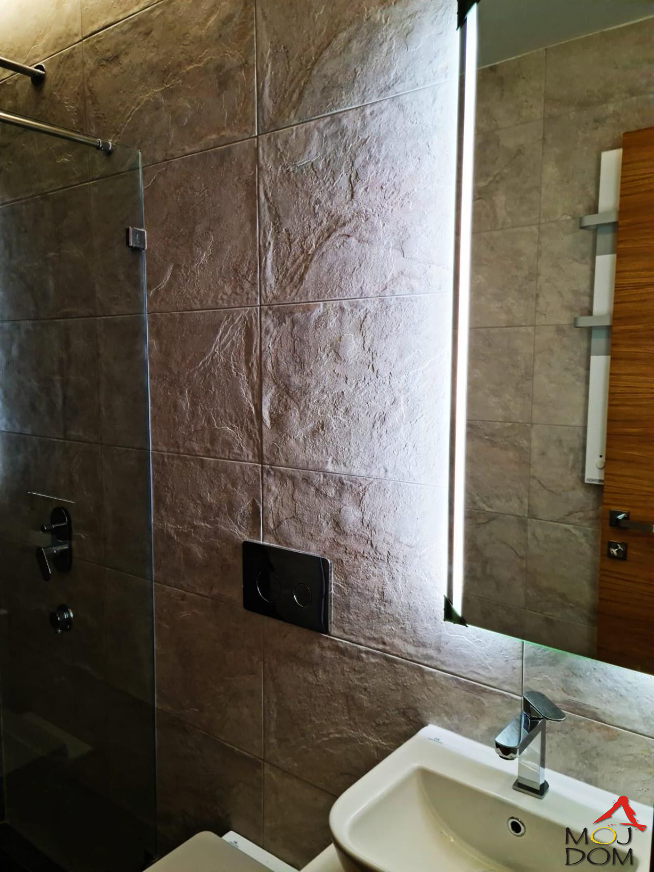 Stan,SREMSKA KAMENICA,POPOVICA,kv: 181, € 515000, ID: 1027254 20