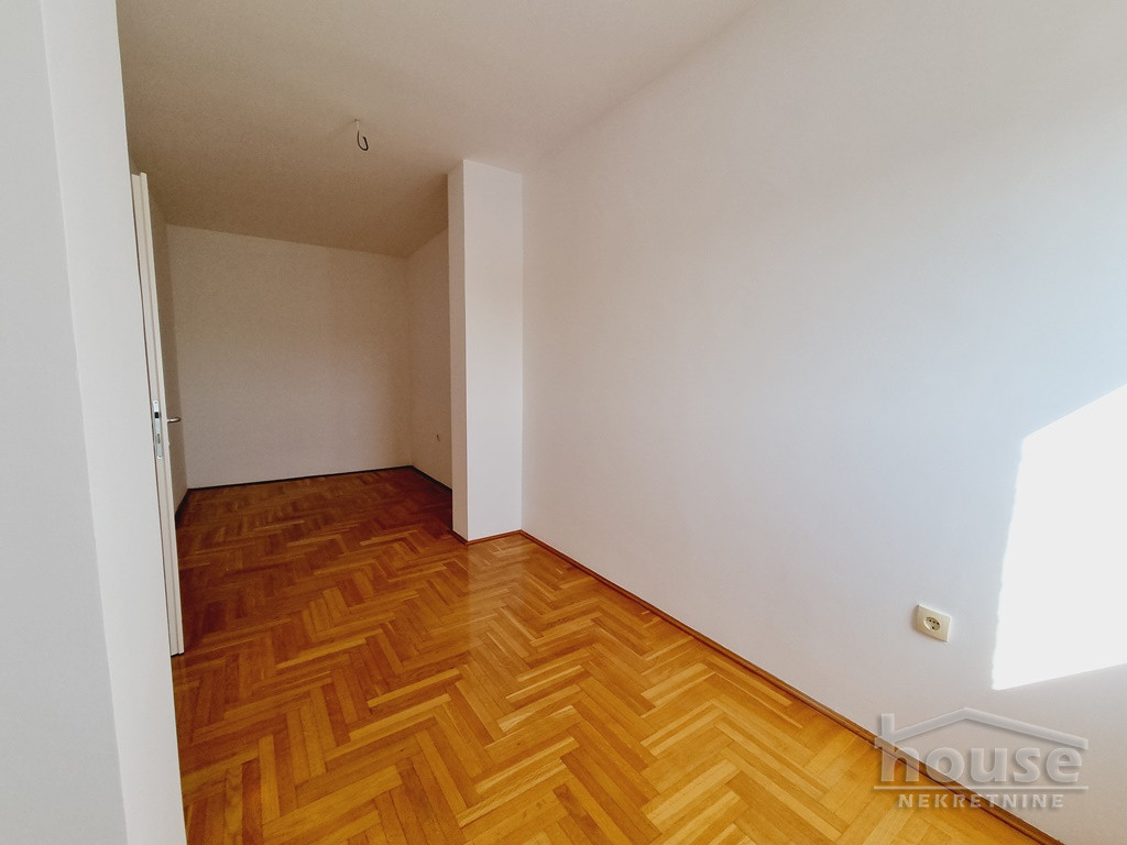 Stan,NOVI SAD,BULEVAR 86m2,159650€ , ID: 1054423 27