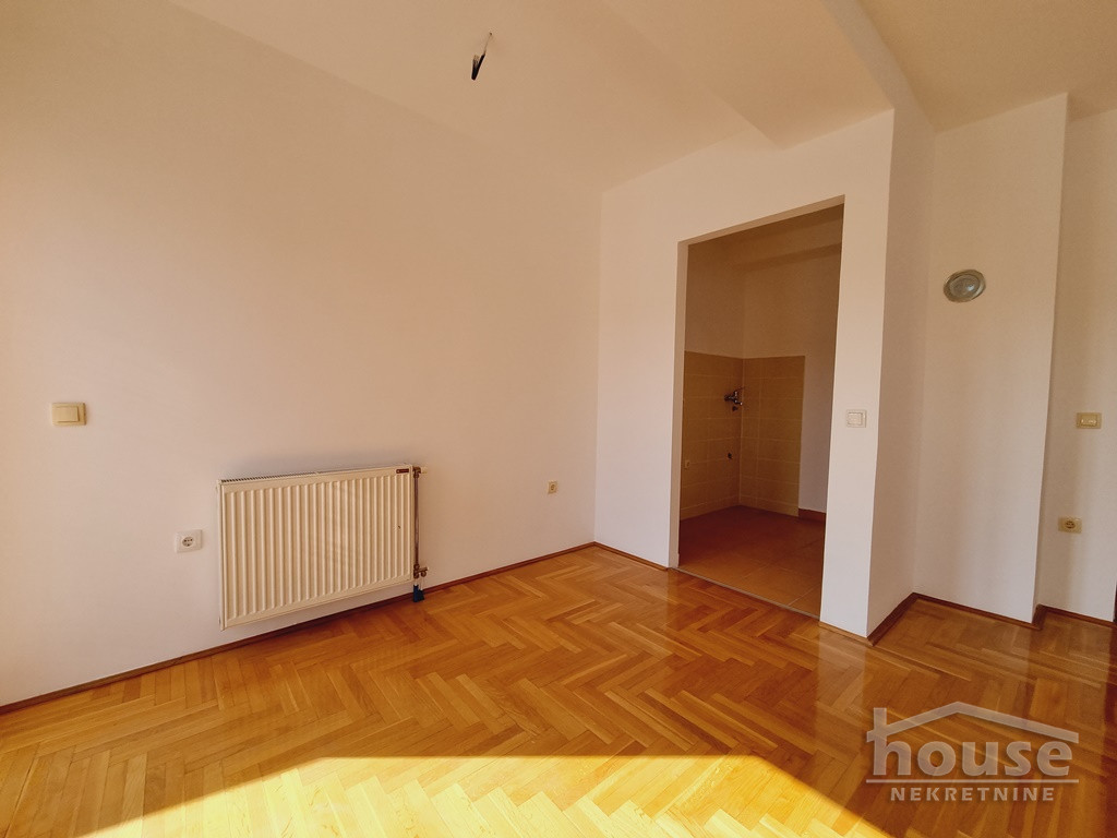 Stan,NOVI SAD,BULEVAR 86m2,159650€ , ID: 1054423 7