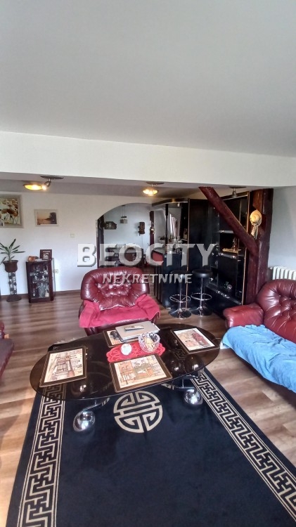 Trosoban stan, 110 m2, Adamovićevo naselje ID: 103441 3