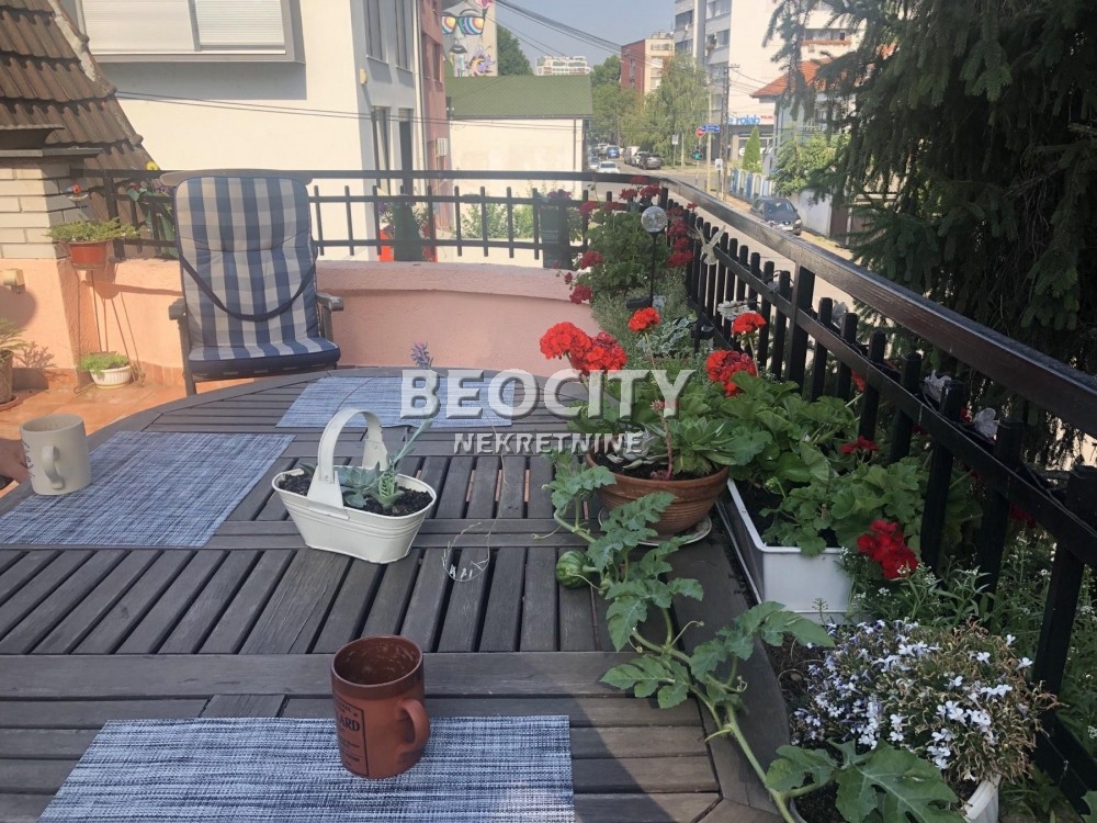 Trosoban stan, 110 m2, Adamovićevo naselje ID: 103441 9