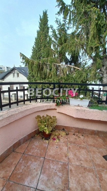 Trosoban stan, 110 m2, Adamovićevo naselje ID: 103441 12