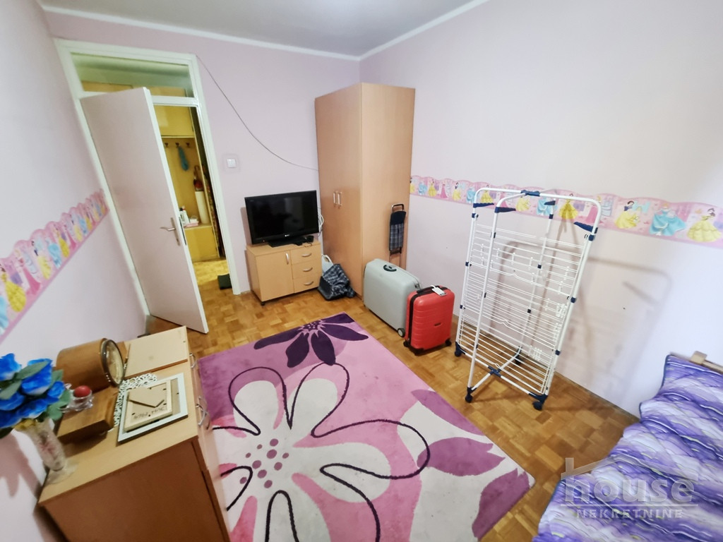 Stan,NOVI SAD,BULEVAR 75m2,191580€ , ID: 1060069 17