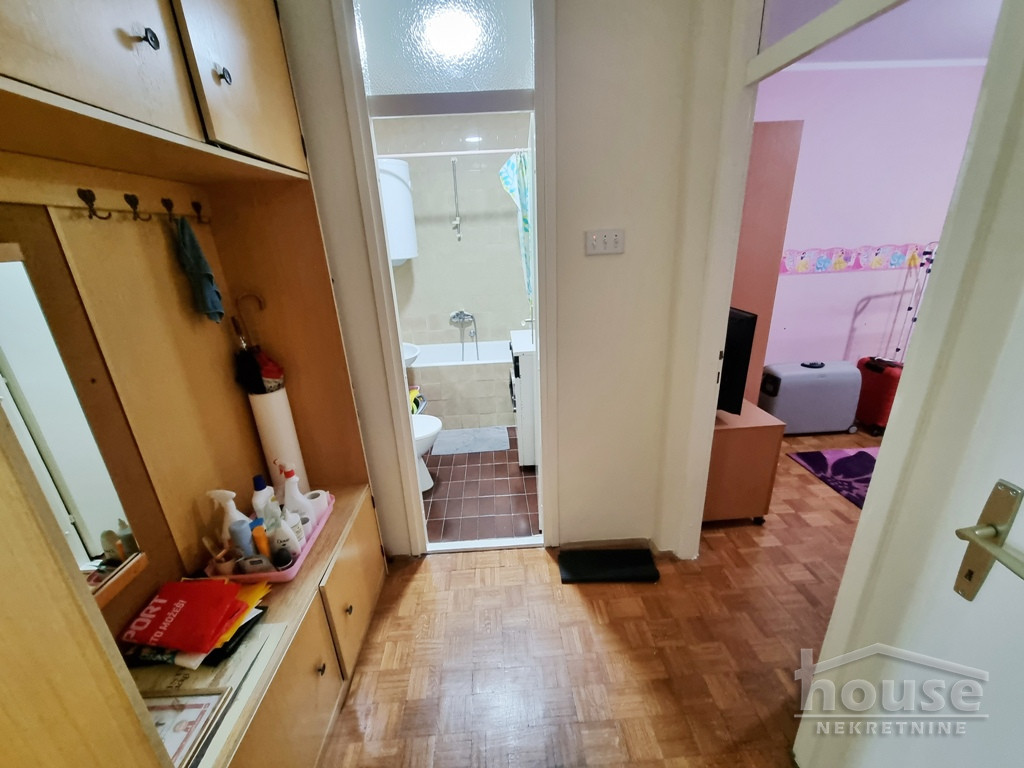 Stan,NOVI SAD,BULEVAR 75m2,191580€ , ID: 1060069 14