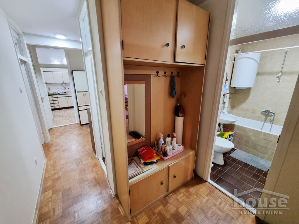 Stan,NOVI SAD,BULEVAR 75m2,191580€ , ID: 1060069 12