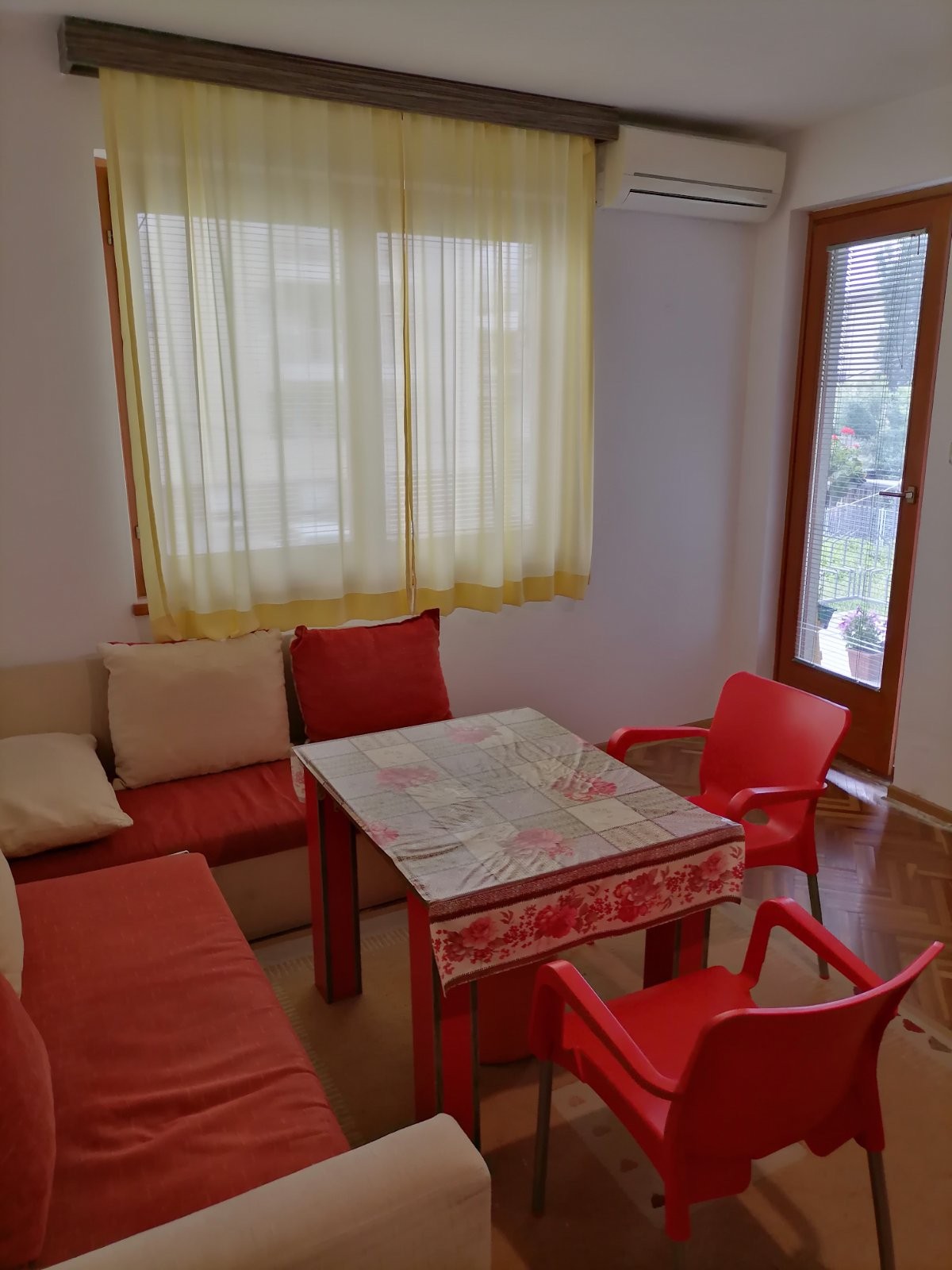 Izdajem apartman u Vrnjackoj Banji 1