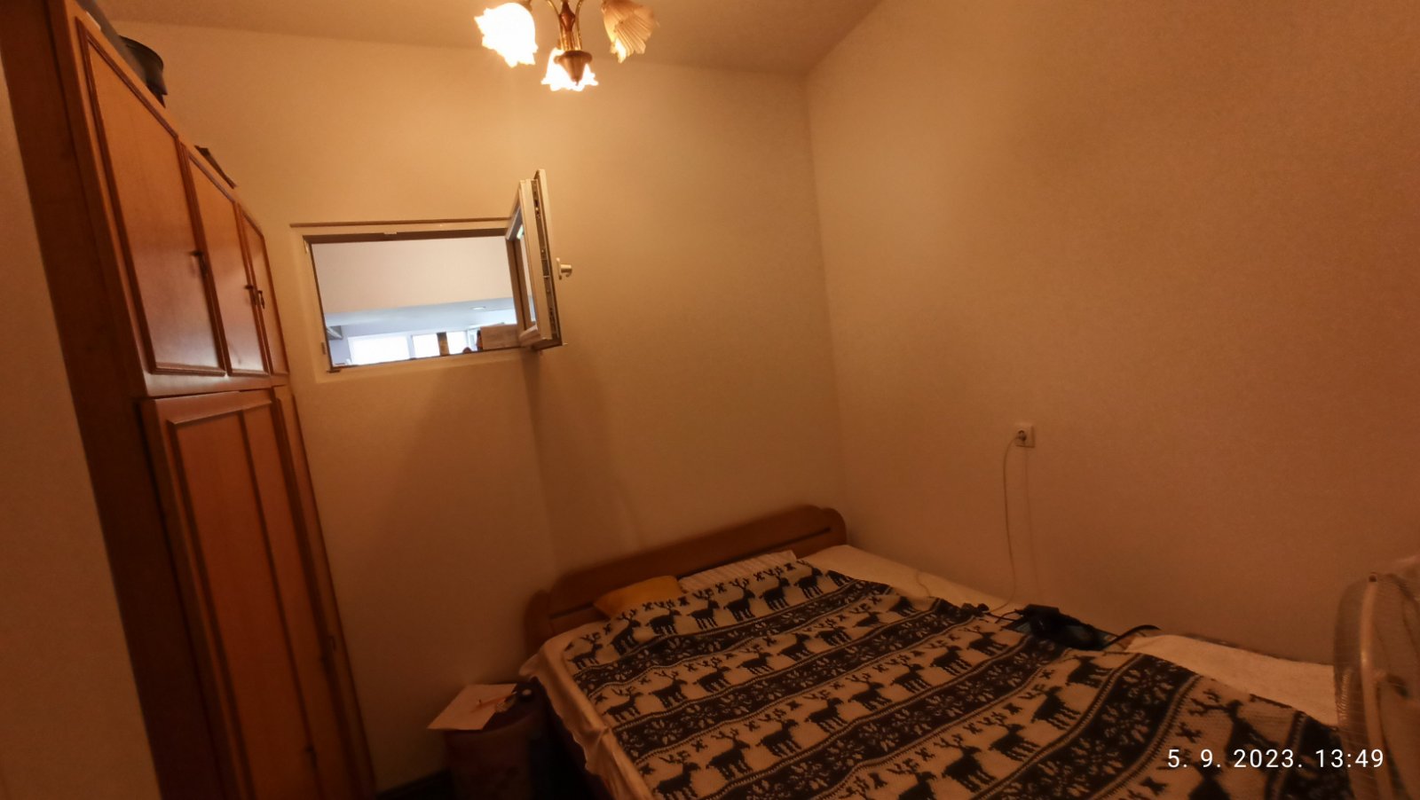 Prodajem kucu sa dva odvojena stana Dudovi Obrenovac 3