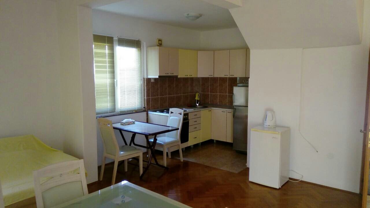 Zeleni Pojas  300m  od plaže 5