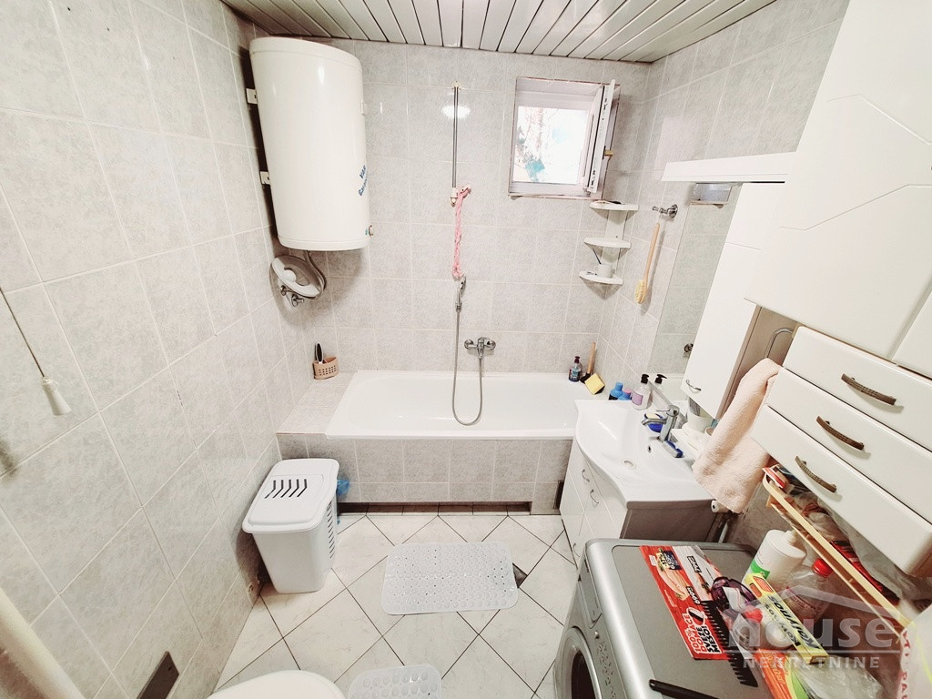 Stan,NOVI SAD,PODBARA 49m2,142100€ , ID: 1060217 9