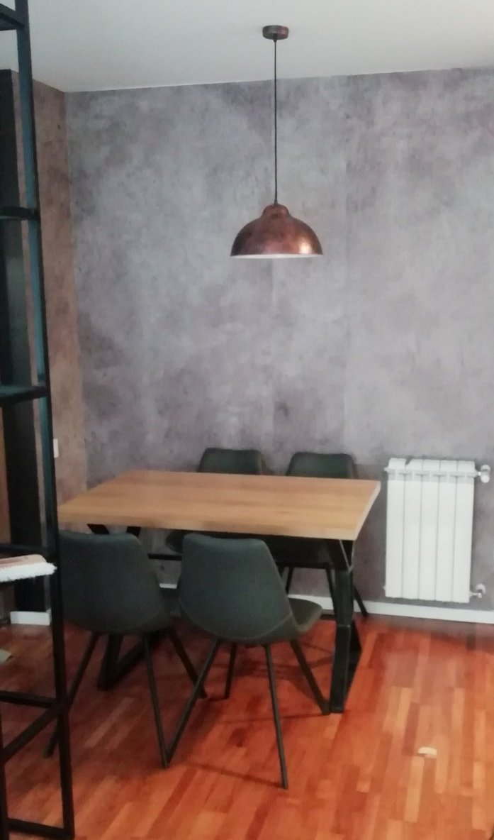 Izdajem jednoiposoban stan u centru Niša 5