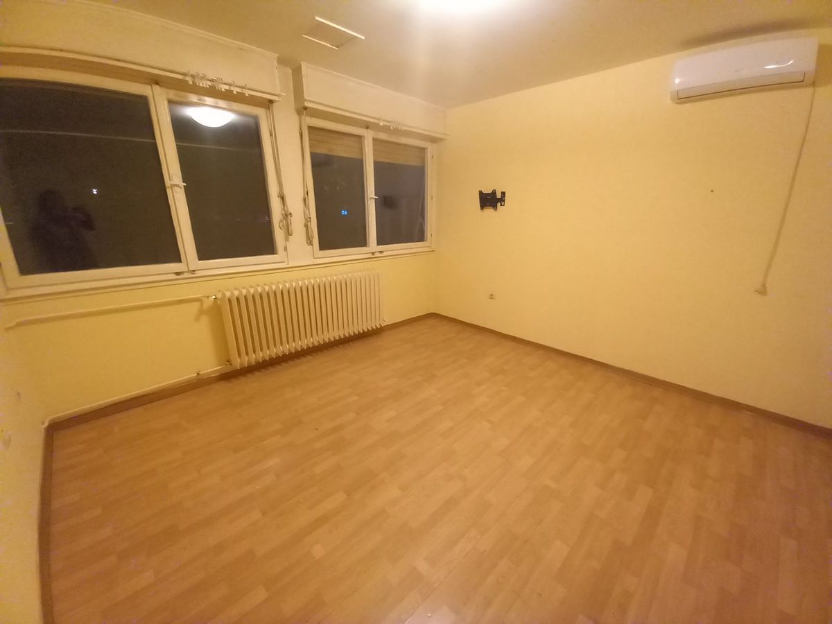 Fantastičan stan   retko u ponudi u ovom delu grada 1