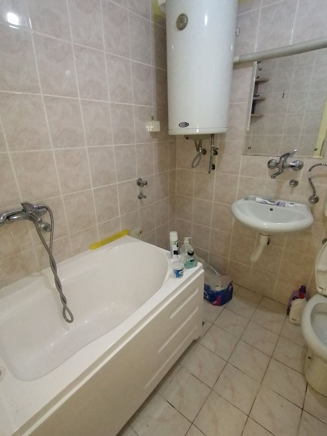 Izuzetna lokacija  Dvosoban stan bez ulaganja 5