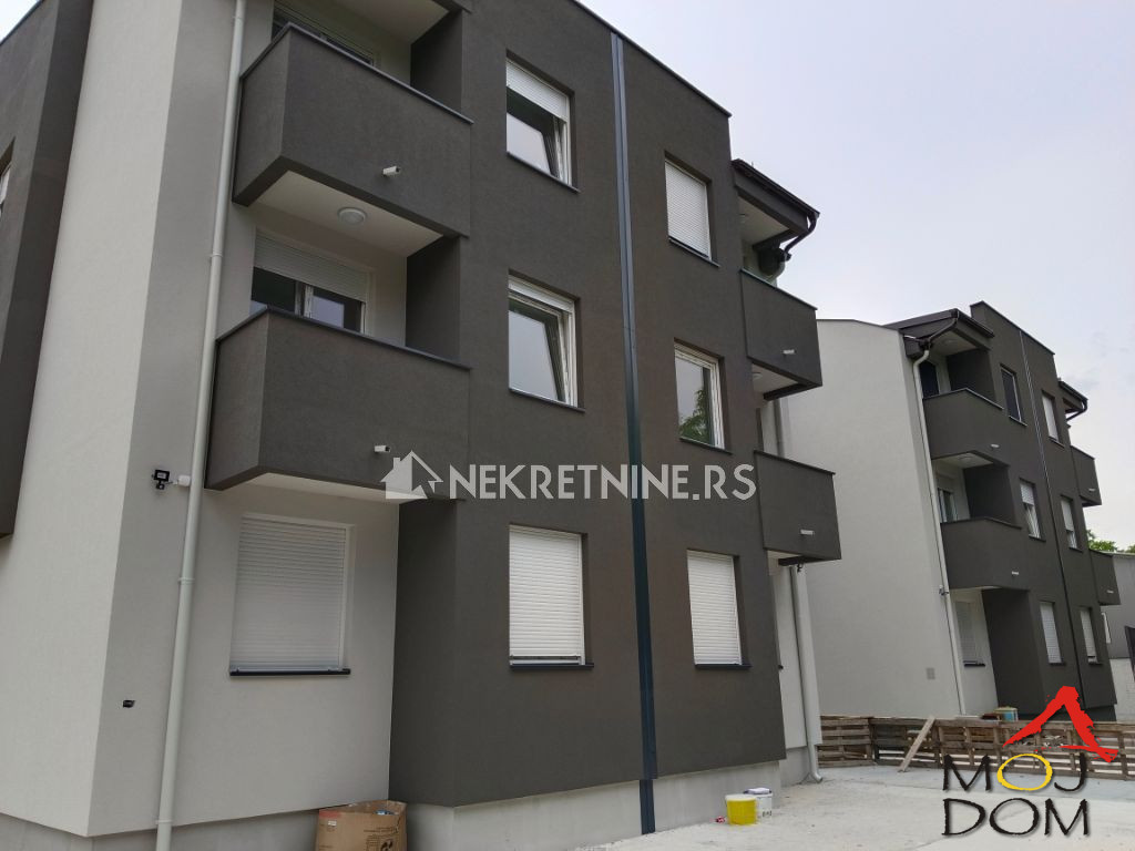 Stan,NOVI SAD,MALI BEOGRAD,kv: 68, € 99900, ID: 1023493 5