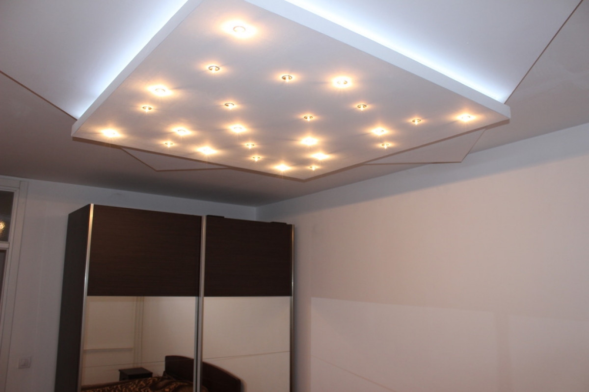 BULEVAR, 101 m2, Trosoban, Namešten 8